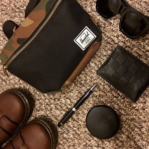 Herschel Fifteen Hip Pack (crossbody/fanny pack)